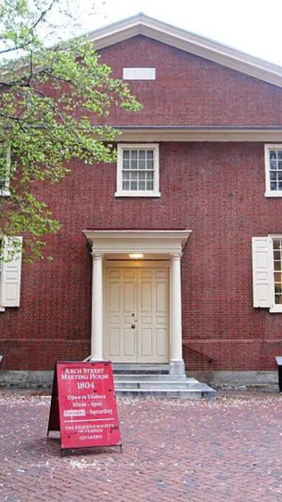 Exterior of Arch Street Meeting House