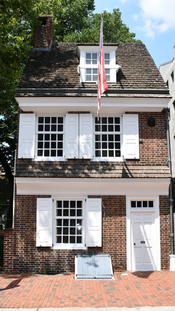 Exterior of the Betsy Ross House