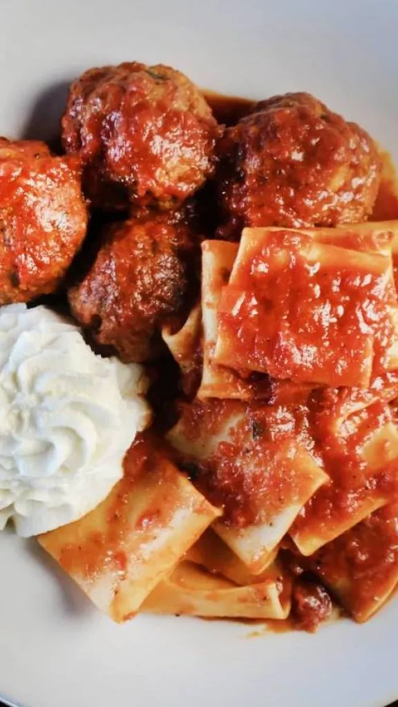 Pasta and meatballs on a plate