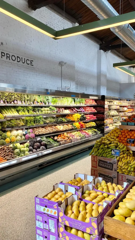 Produce on display inside Riverwards Produce in Old City