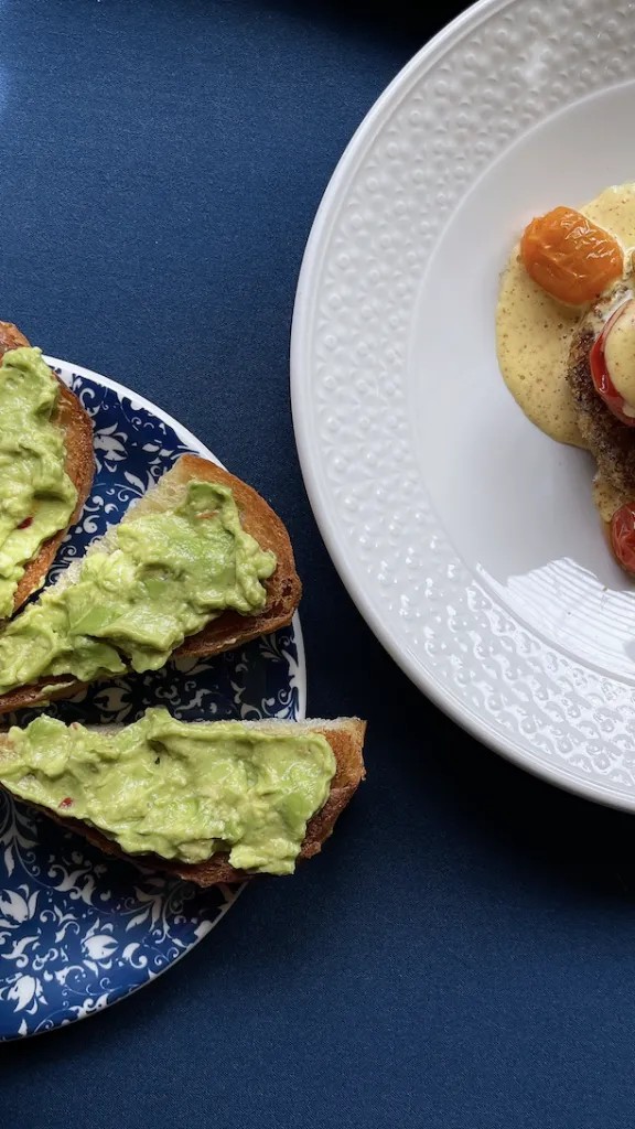 Brunch items at The Olde Bar