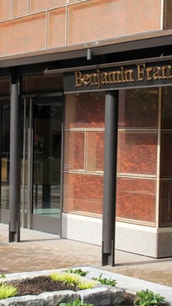 Outside Benjamin Franklin Museum