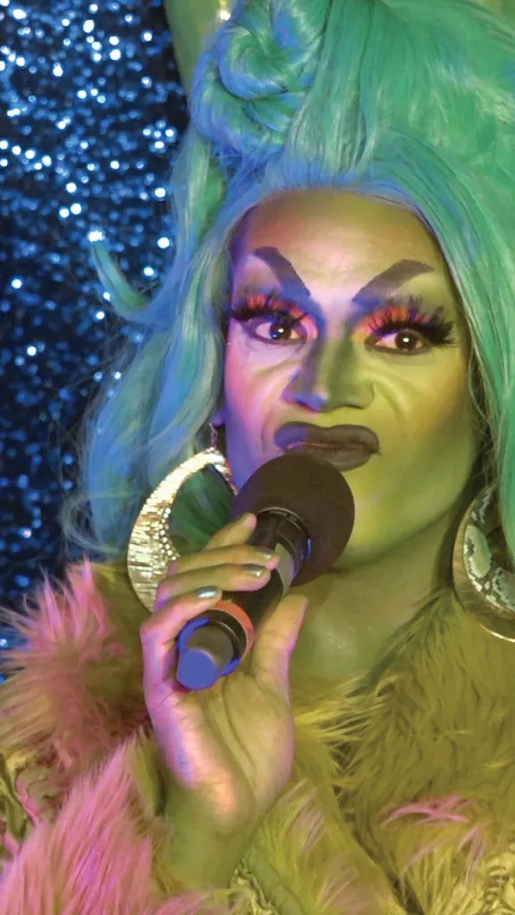 Natasha Cohen-Carroll