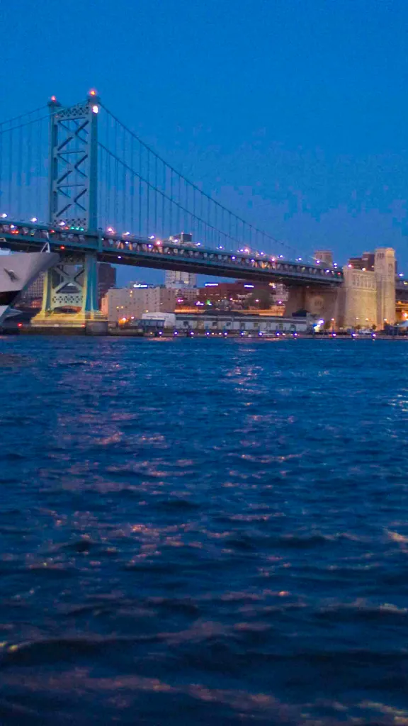 Philadelphia Signature Dinner Cruise
