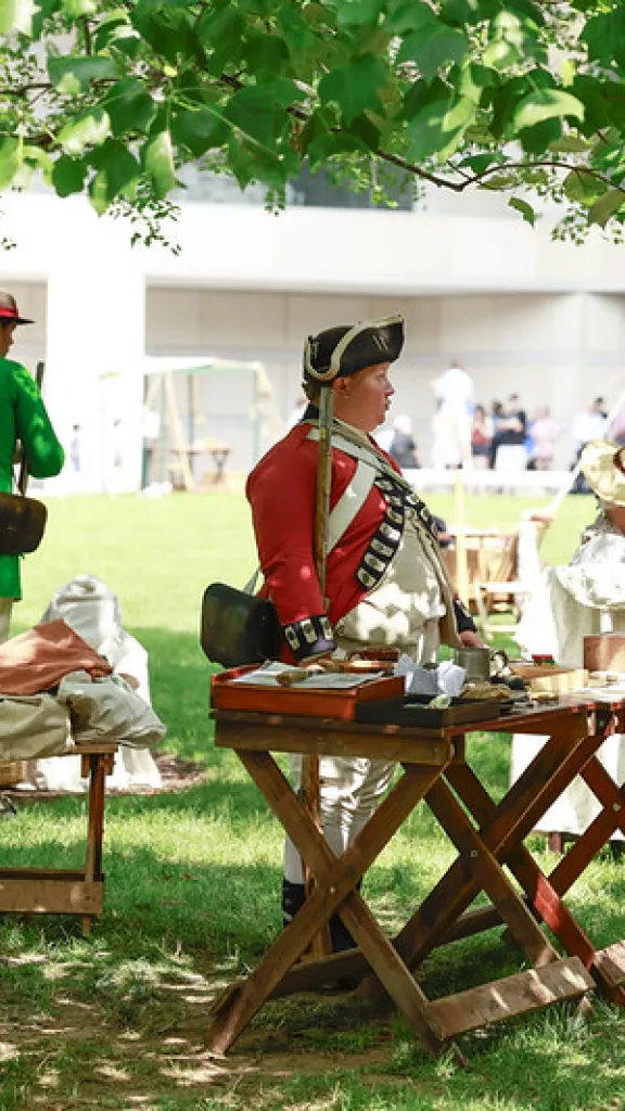Revolutionary war reenactor 