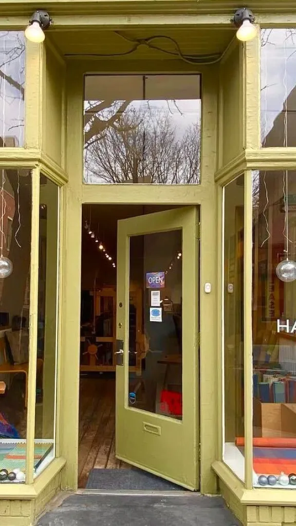 Claudia mills rugs showroom 