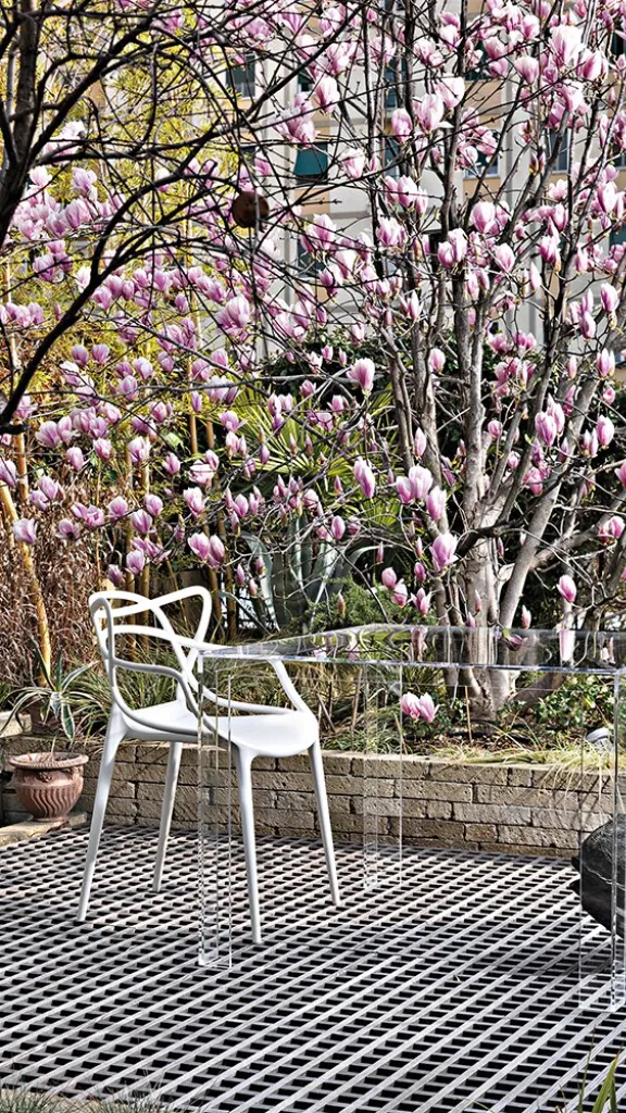 Minima is getting ready for the outdoor weather with Kartell furniture.