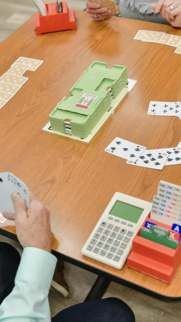 Bridge table card game