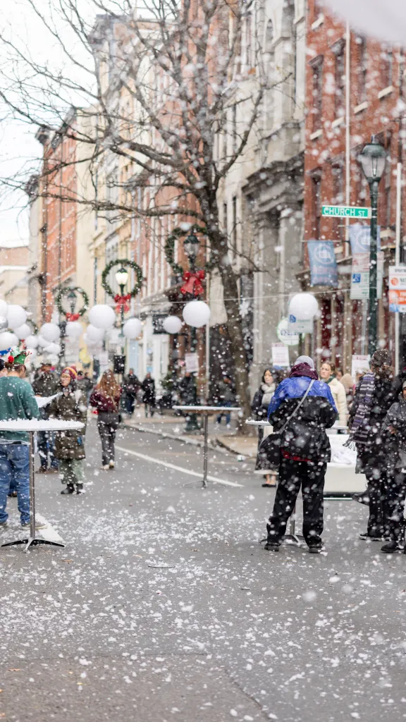 Holiday Shopping Sip & Stroll