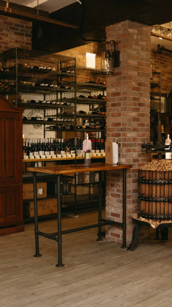 Wine Bar at Calandrinos