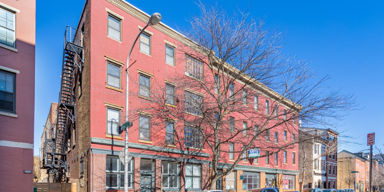 219229 Vine Street Old City District