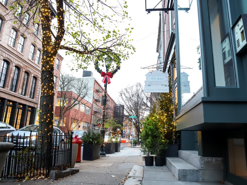 N. 3rd Street decorated for the holidays with illuminated holiday wreath on street pole