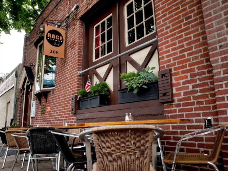 Exterior of Race Street Cafe with outdoor seating