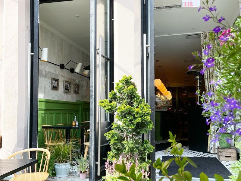 Exterior of Forsythia restaurant on Chestnut Street