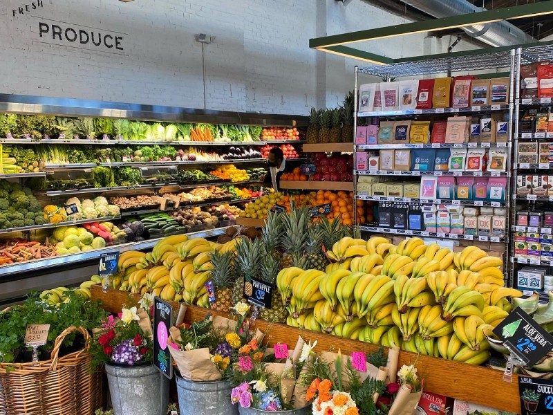 Produce on display inside Riverwards Produce