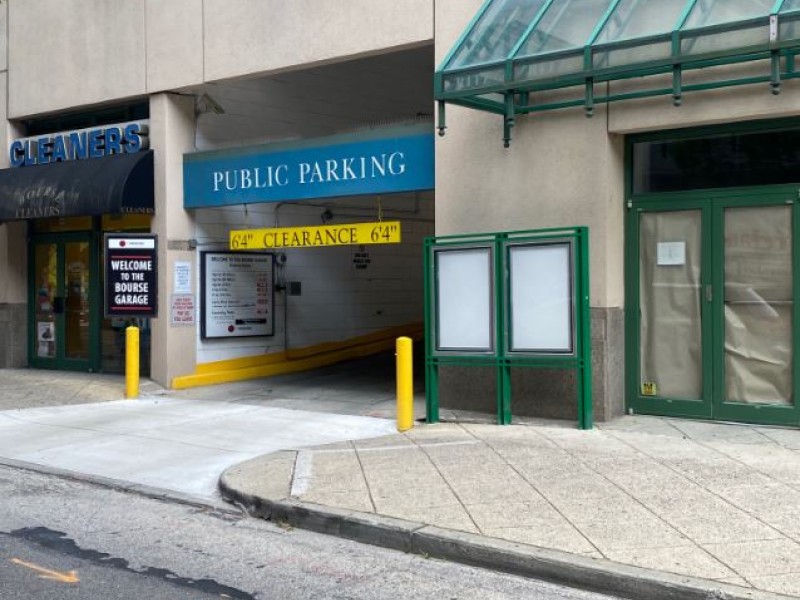 Bourse Garage entrance