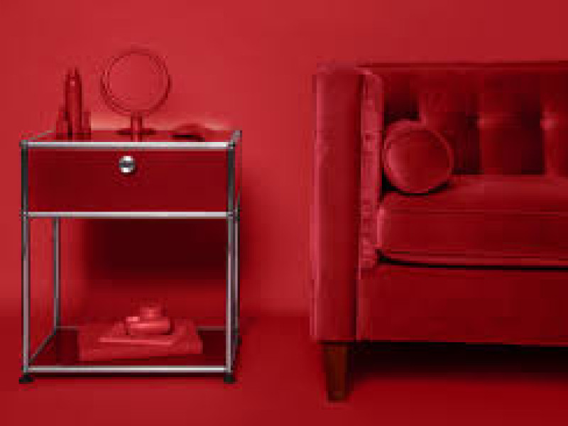 Love red roses, then you will LOVE red USM @MillesimeShowroom