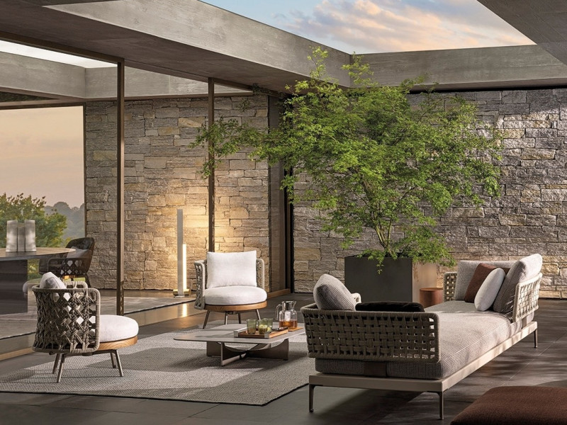 Minima Display Sale