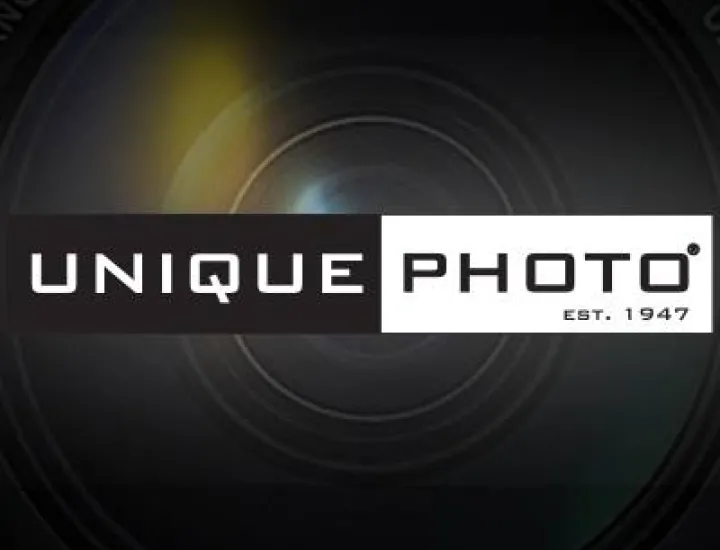 Unique Photo logo