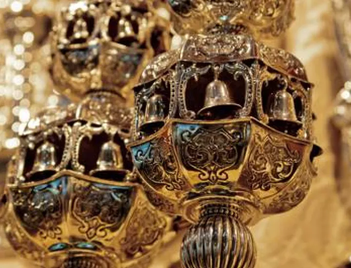 Decor of Mikveh Israel