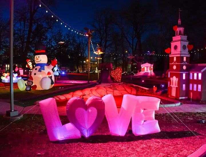 Chilly Philly Mini Golf with LOVE