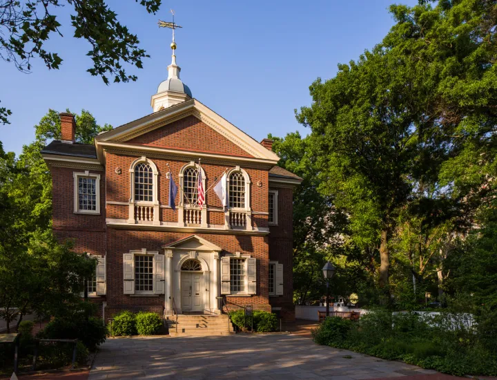 Photo of exterior of Carpenters' Hall
